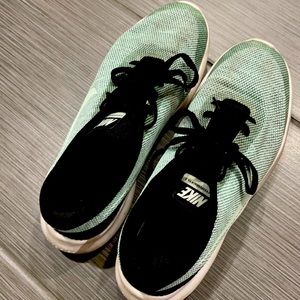 Lots of wear and comfortable Nikes